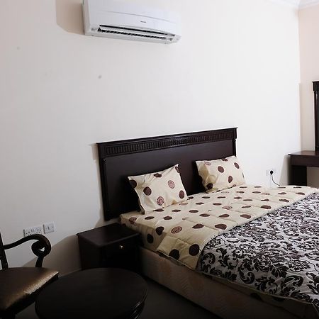 Al Jumhour Hotel Apartments Сур Экстерьер фото