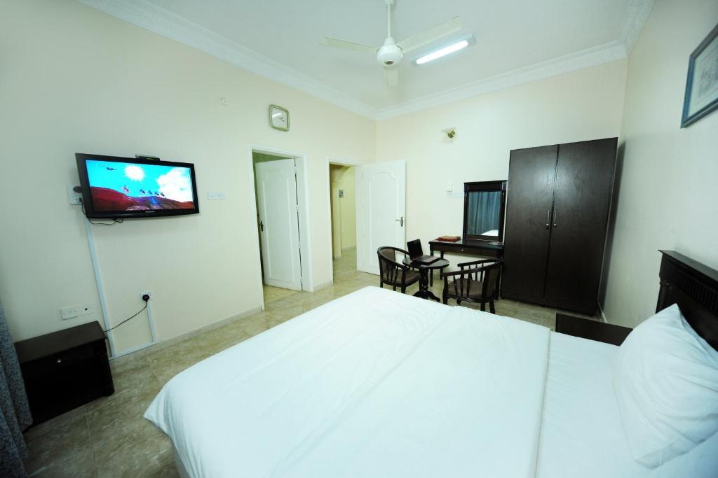 Al Jumhour Hotel Apartments Сур Экстерьер фото